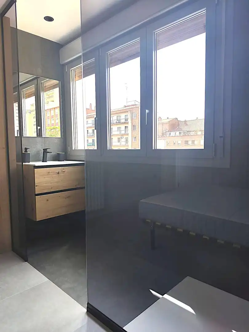 Dormitori de Pis en venda en Huesca amb Balcó