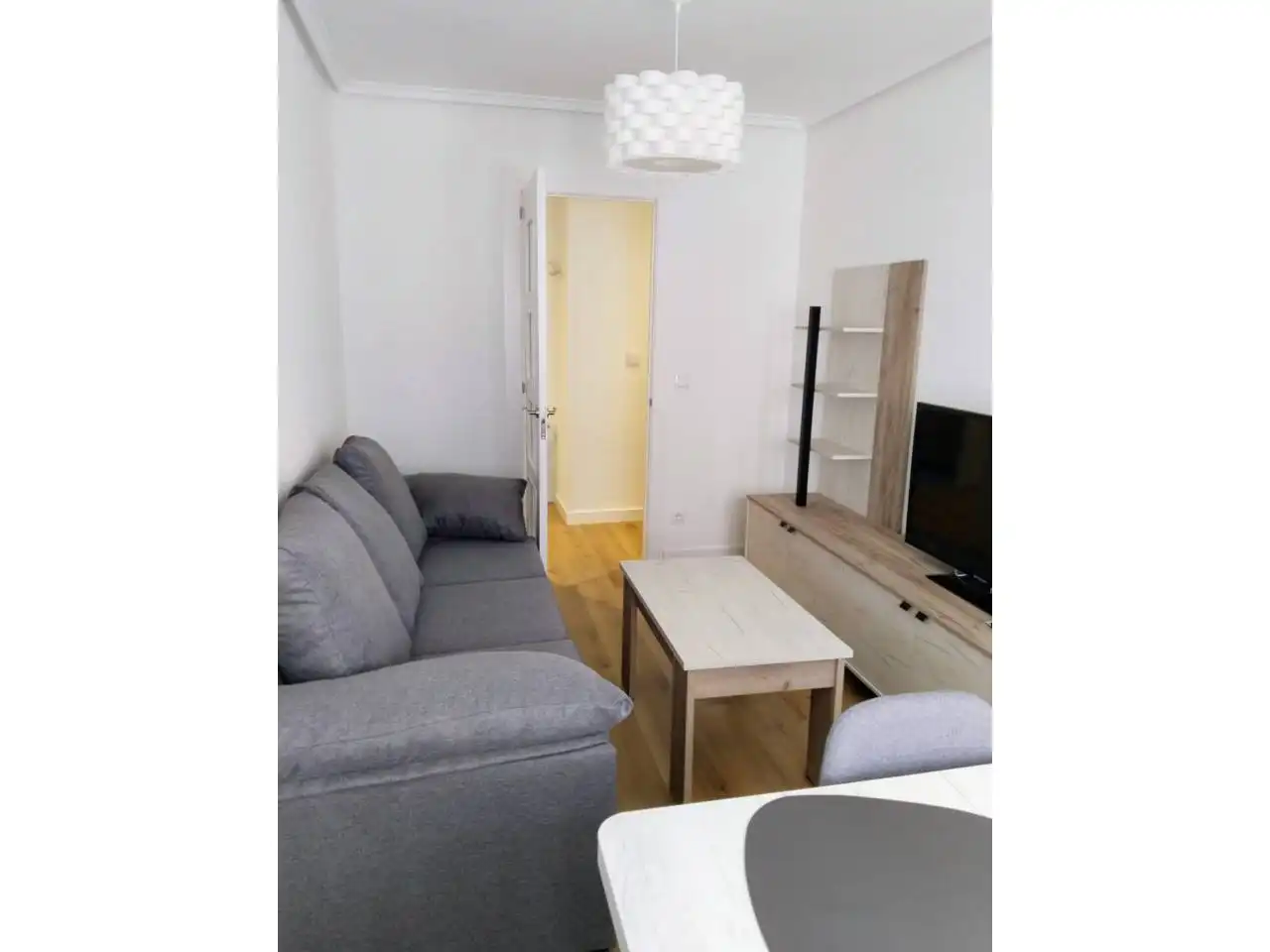Sala d'estar de Pis de lloguer en Burgos amb Calefacció i Moblat