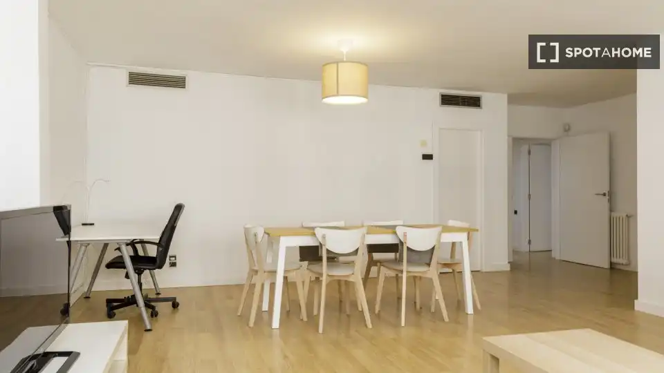 Habitación en Paseo Independencia