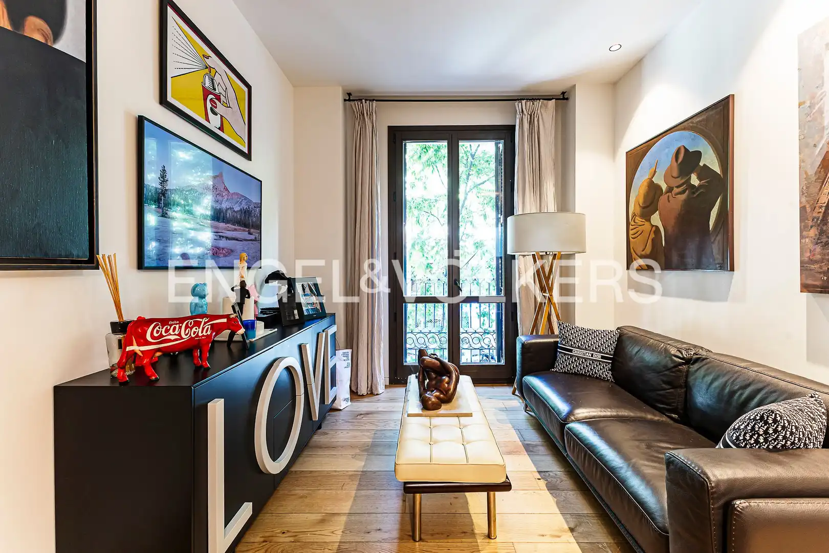Exterior view of Flat for sale in Barcelona  with Air Conditioner, Heating and Swimming Pool