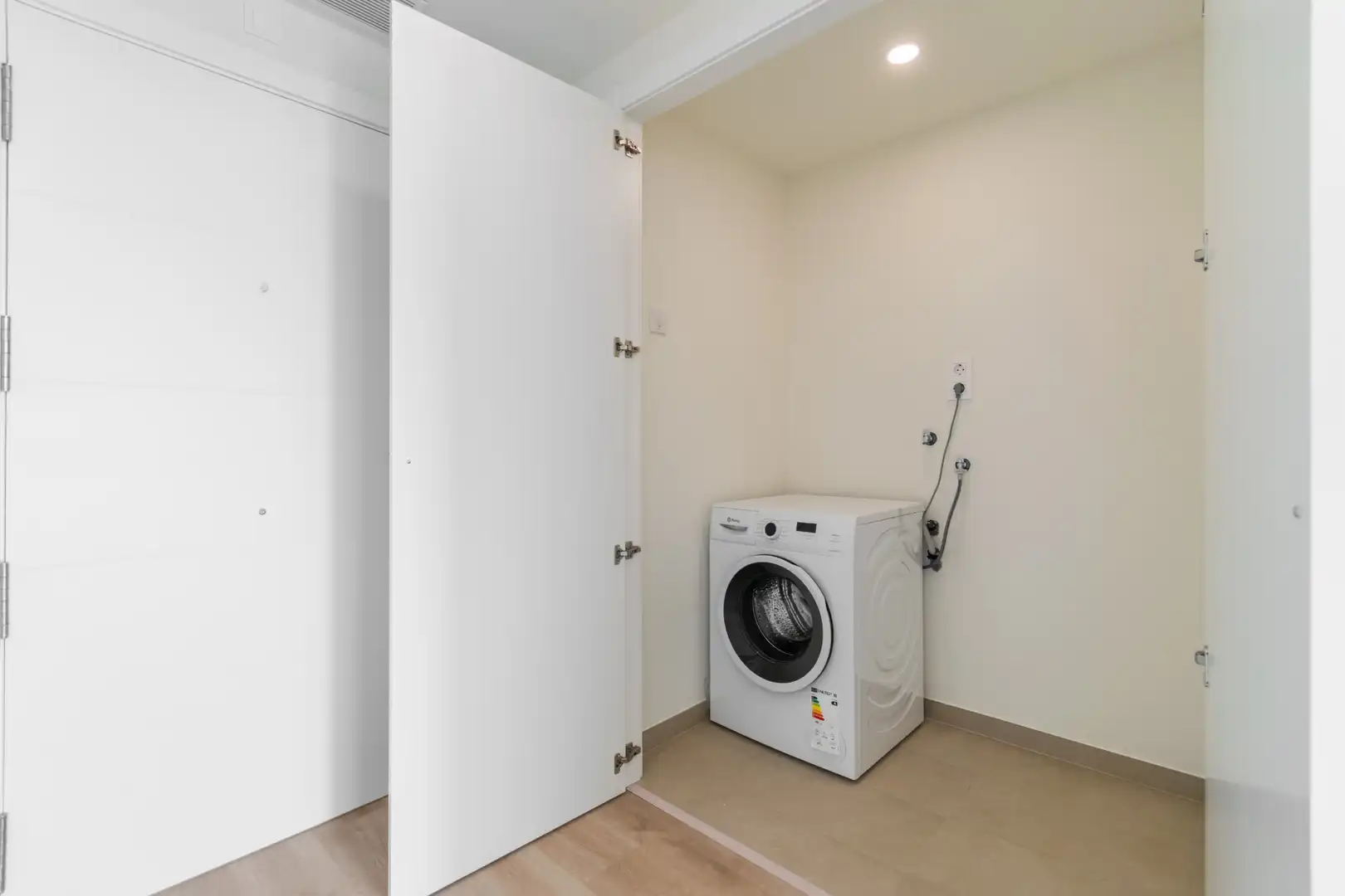 Habitación de Piso de alquiler en Esplugues de Llobregat con Aire acondicionado, Calefacción y Terraza