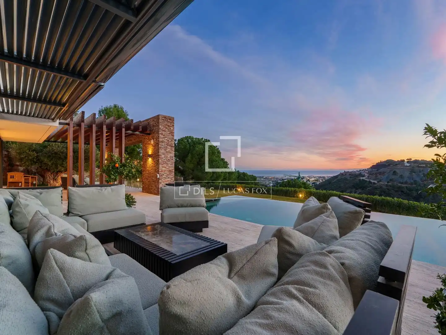 Villa con terrazza in vendita a La Quinta, imagen 2