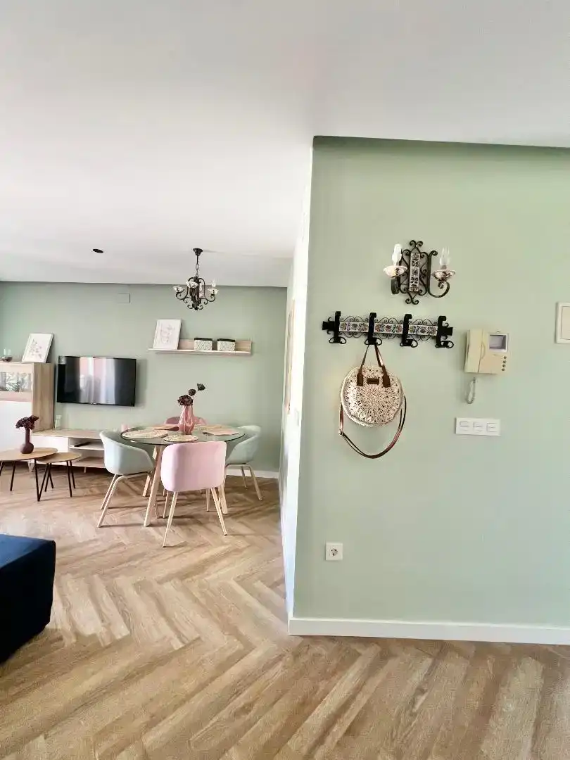 Esszimmer von Wohnungen zur Miete in Benalmádena mit Klimaanlage