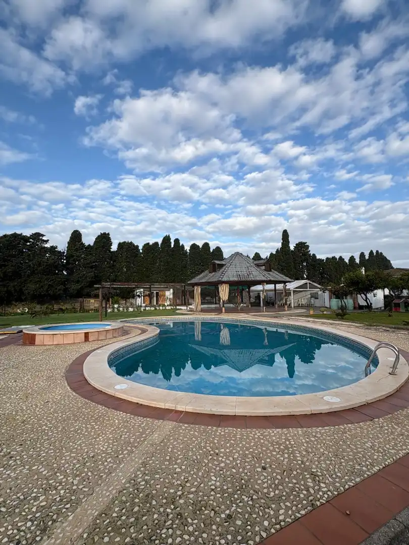 Schwimmbecken von Residential zum Verkauf in Jerez de la Frontera