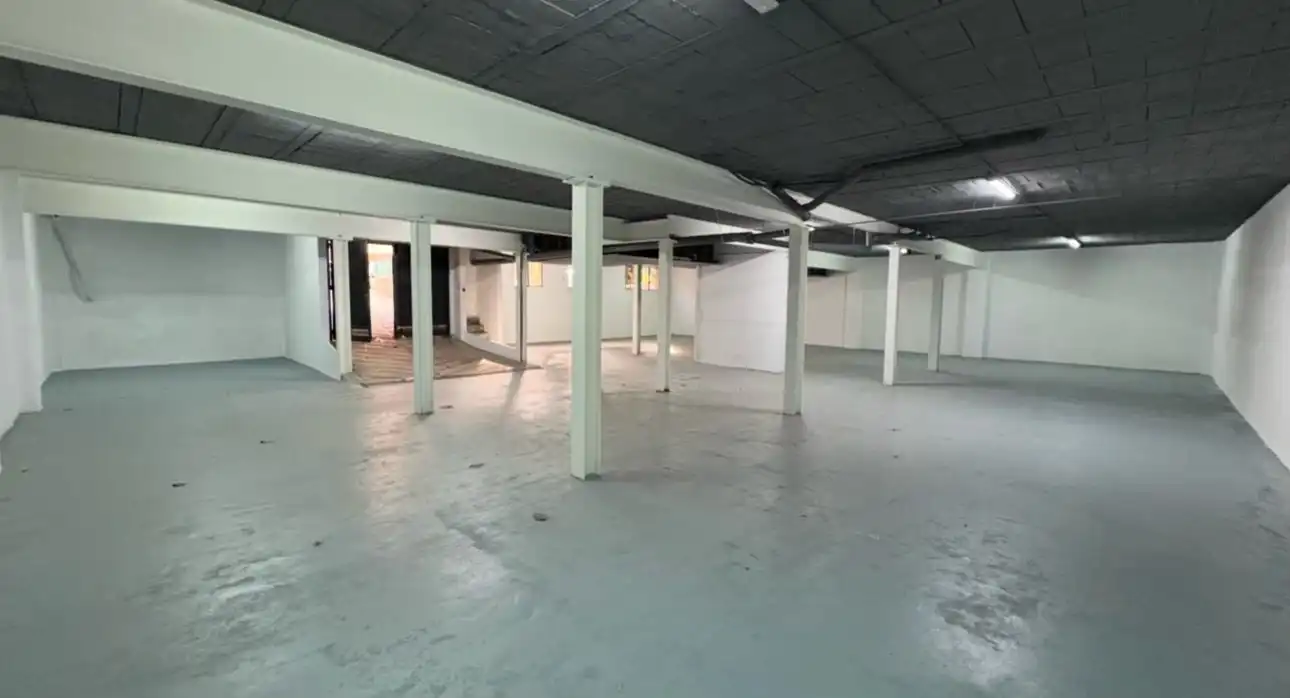 Local comercial en venda a Carrer de Parma 6, imagen 8