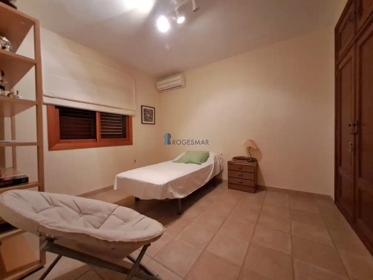 Habitación de Casa o chalet en venta en Benicasim / Benicàssim con Jardín privado, Terraza y Piscina