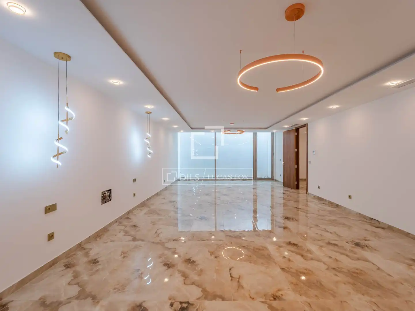 Houses for sale in Torrent  with Air Conditioner, Private garden and Terrace