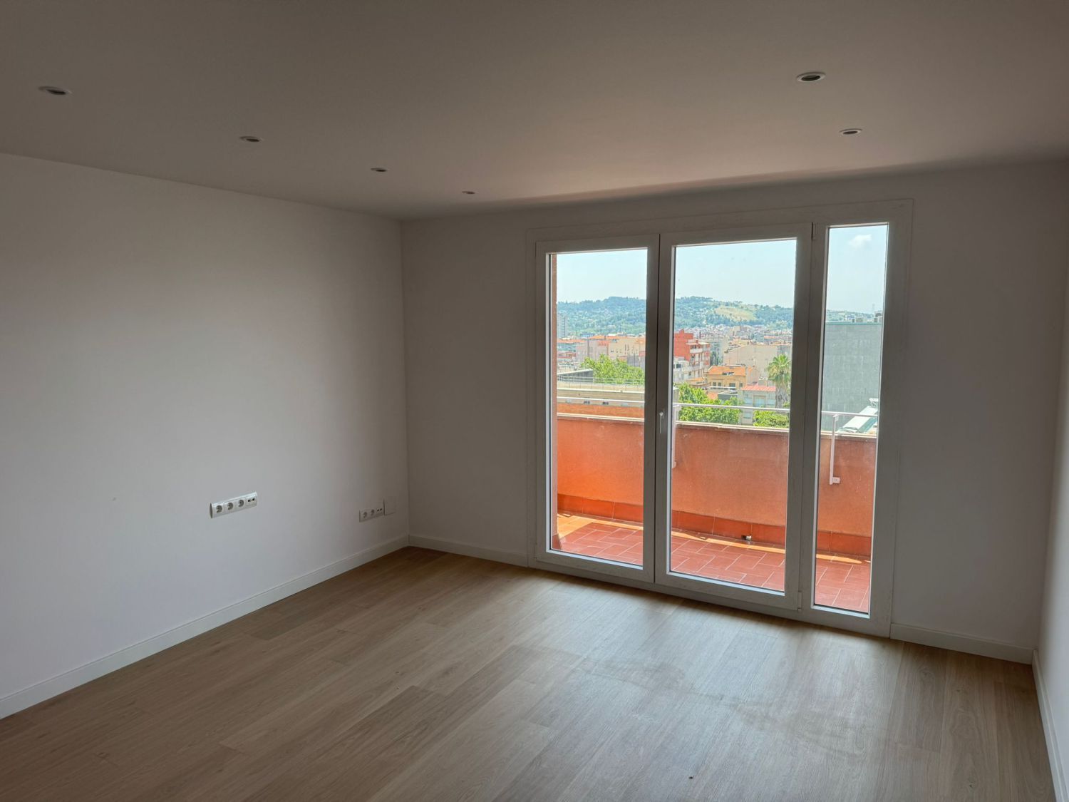 Flat for sale in Ramon y Cajal, Plaça Catalunya - Escola Industrial , Centre, Terrassa