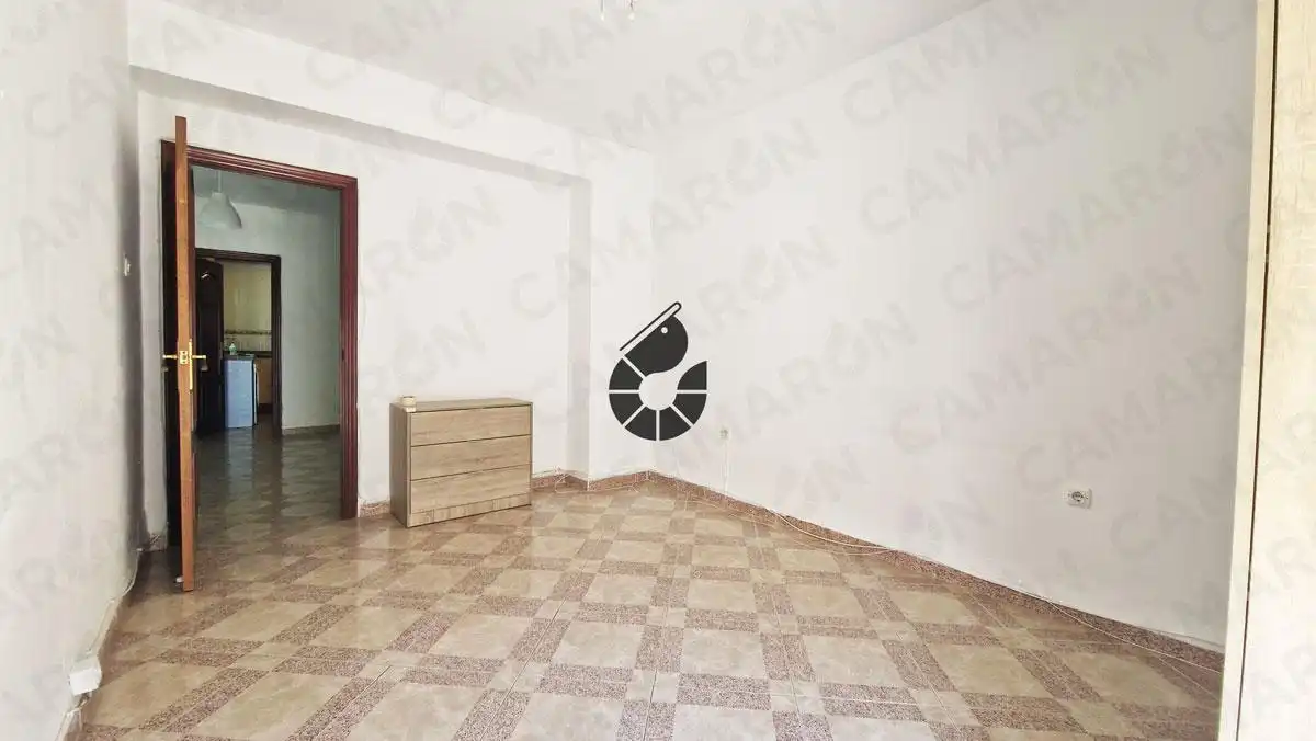 Appartamento con terrazza in vendita a Coria del Río, imagen 8
