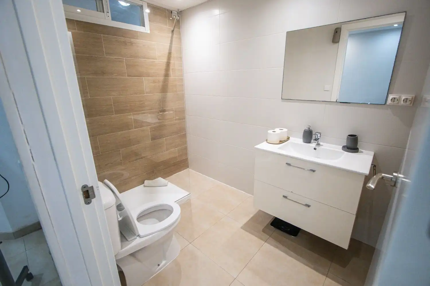 Bathroom of Buildings for sale in Alicante / Alacant