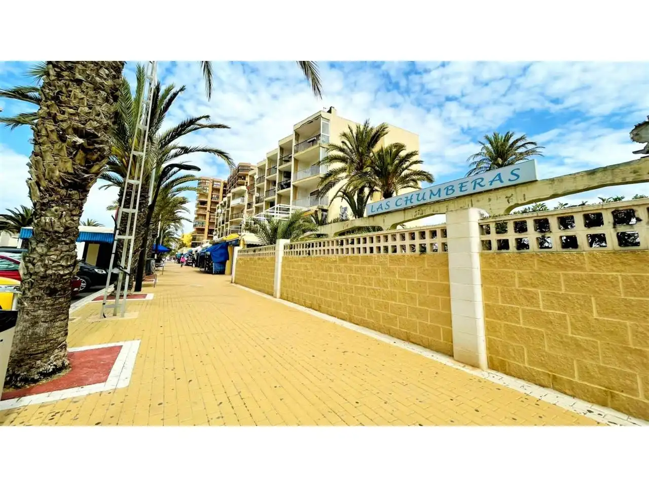 Vista exterior de Piso en venta en Roquetas de Mar con Aire acondicionado, Calefacción y Parquet
