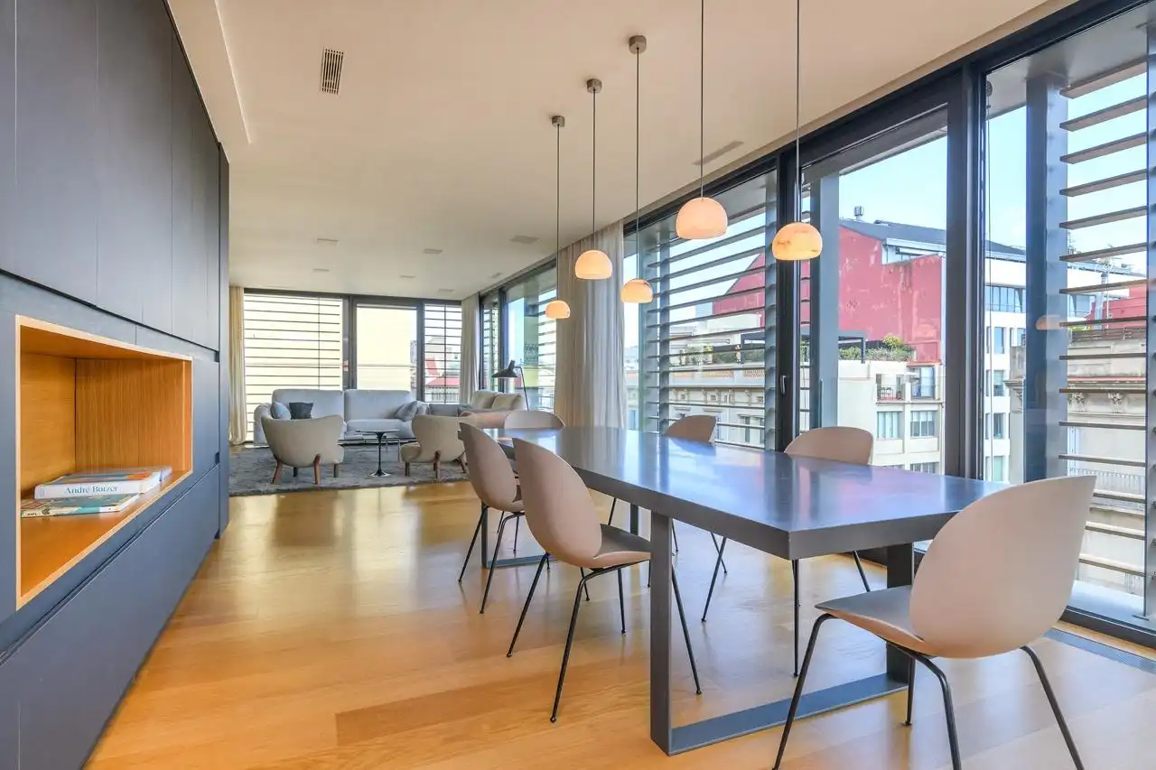Esszimmer von Dachboden zum Verkauf in Barcelona mit Klimaanlage, Heizung und Terrasse