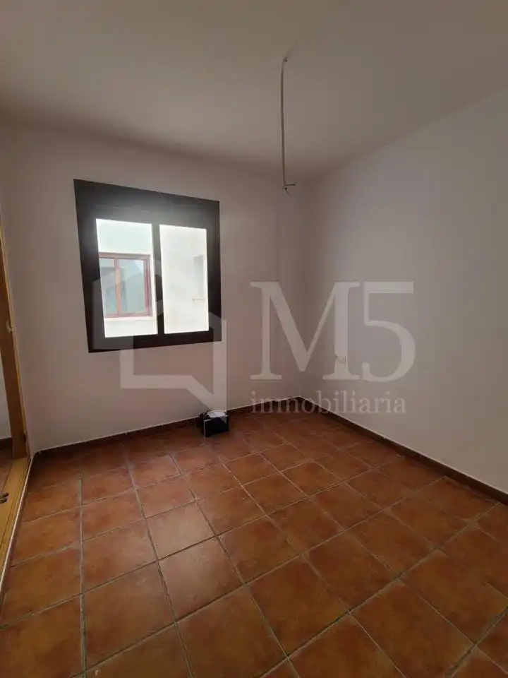 Sala de estar de Planta baja en venta en Alcaucín con Terraza y Piscina comunitaria