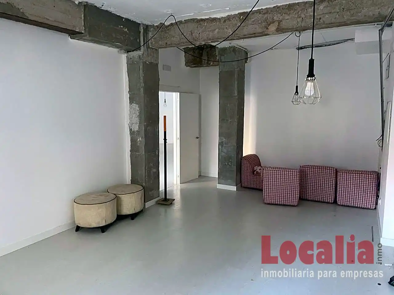 Buildings for sale in José María Pereda, Centro