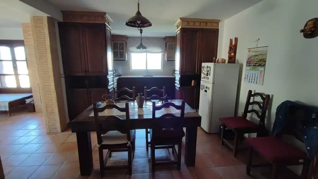 Cocina de Casa o chalet en venta en Oliva con Jardín privado, Terraza y Amueblado