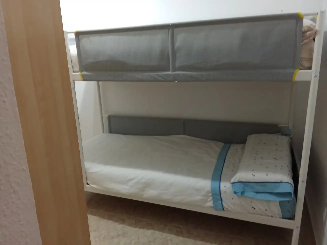 Habitación de Piso en venta en Zaragoza con Calefacción, Terraza y Amueblado