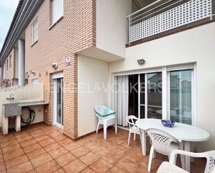 Terrassa de Casa adosada de lloguer en Sagunto / Sagunt amb Aire condicionat, Terrassa i Piscina