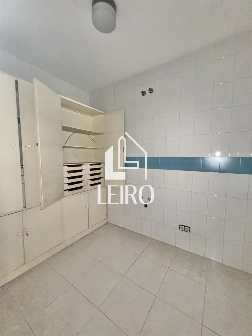 Local comercial de lloguer a Vilagarcía, imagen 13