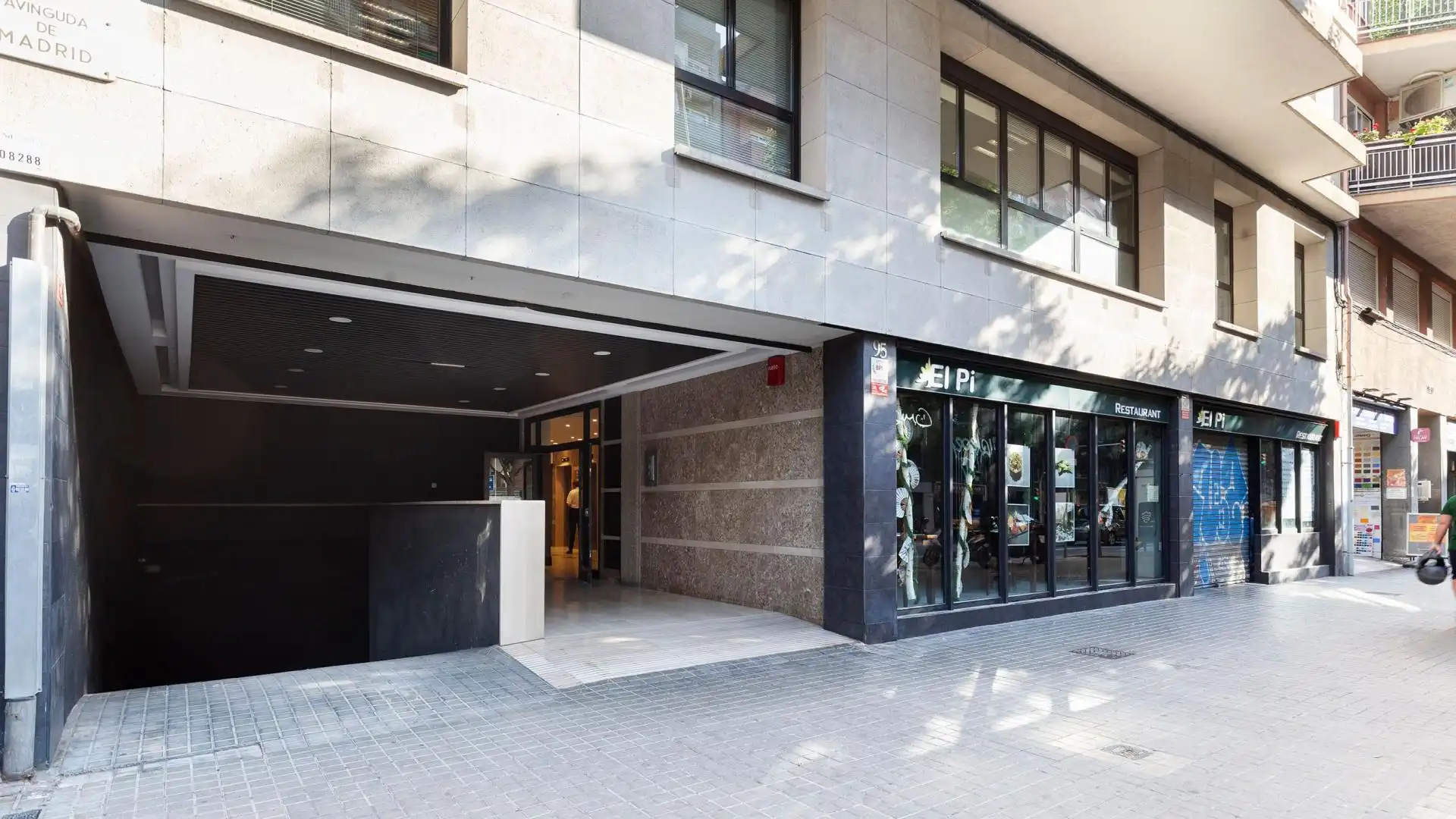 Büro zur Miete in AVENIDA MADRID, 95, La Maternitat i Sant Ramon