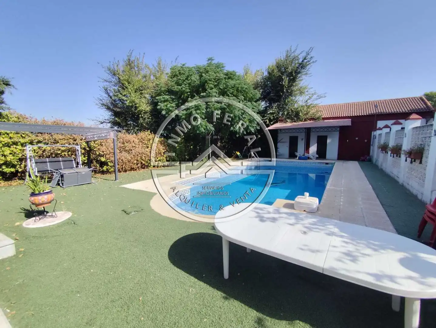 Villa mit Pool zum Verkauf in La Carlota, imagen 4