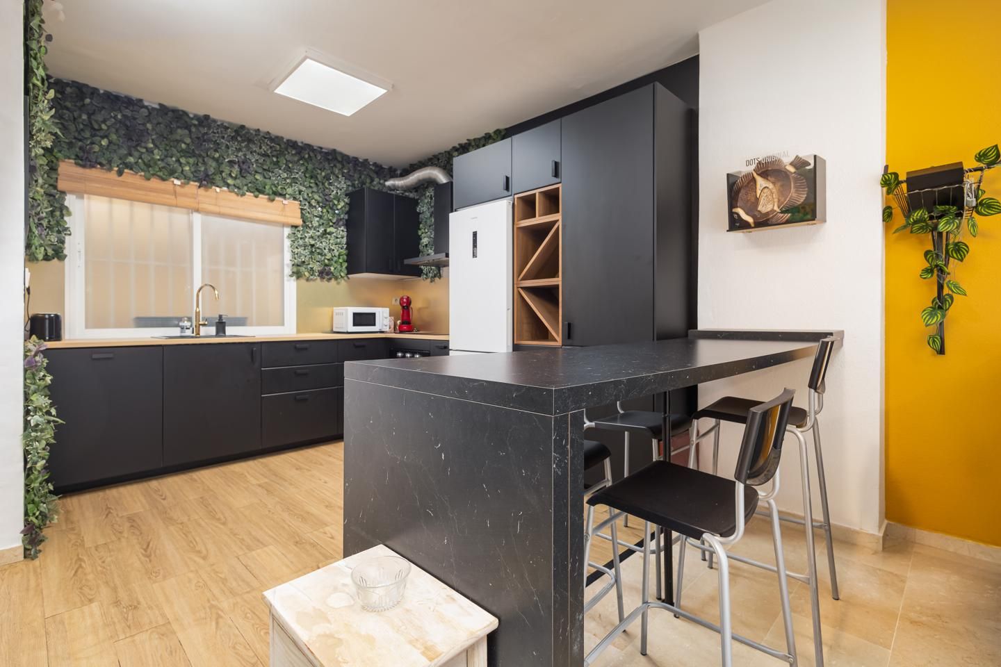 Cuina de Planta baixa de lloguer en Benalmádena amb Aire condicionat i Moblat