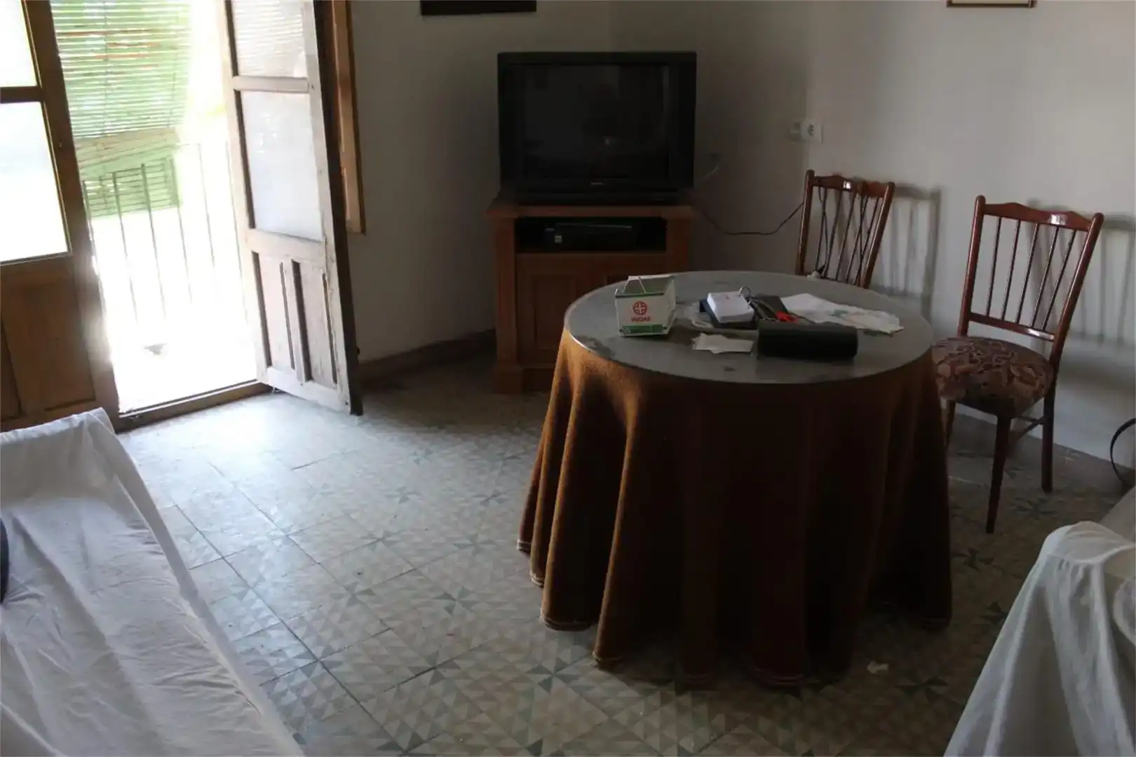 Sala d'estar de Pis en venda en Baza amb Jardí privat, Traster i Moblat