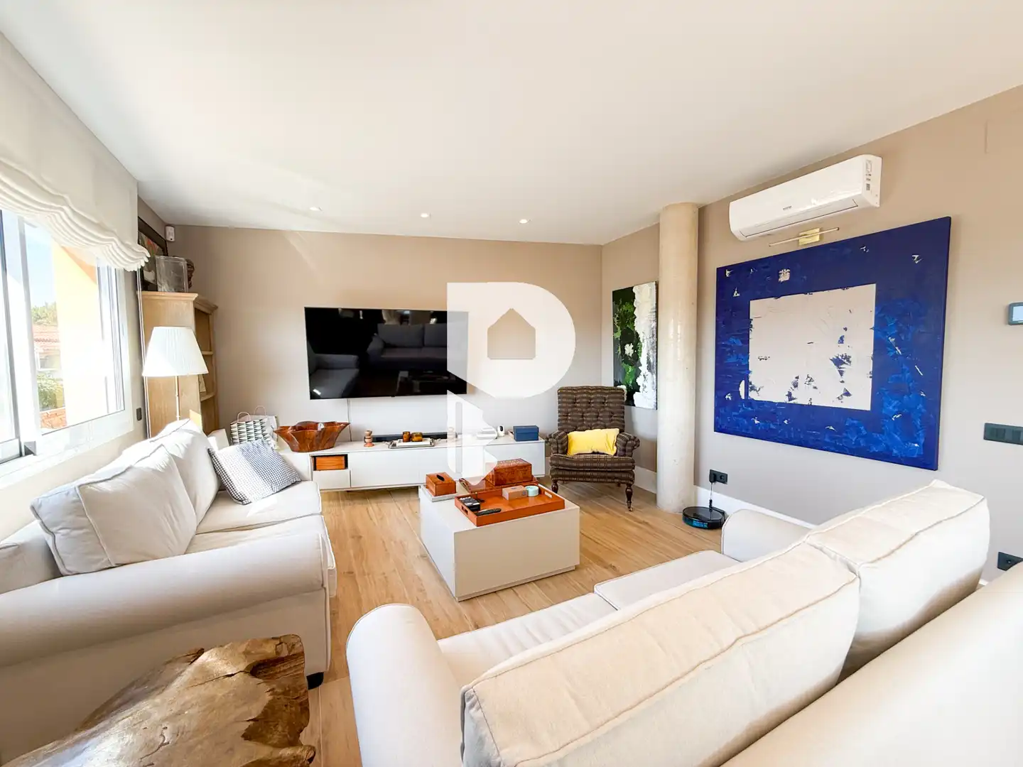 Sala de estar de Casa o chalet de alquiler en Vallirana con Aire acondicionado, Calefacción y Jardín privado