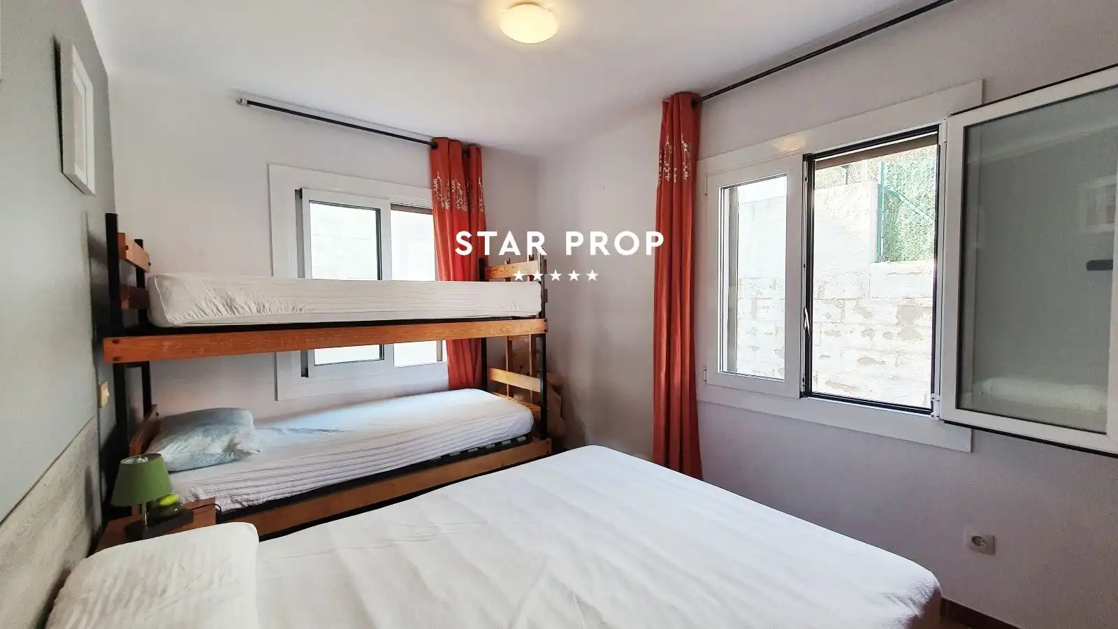 Bedroom of Flat for sale in Llançà  with Terrace and Furnished