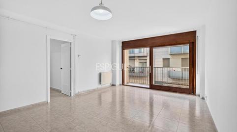 Photo 3 of Flat to rent in De la Creu, Eixample Nord, Girona Capital