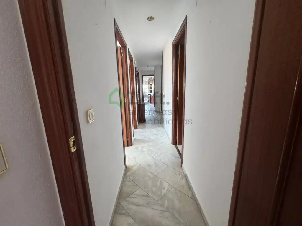 Piso en venta en Badajoz con Balcón