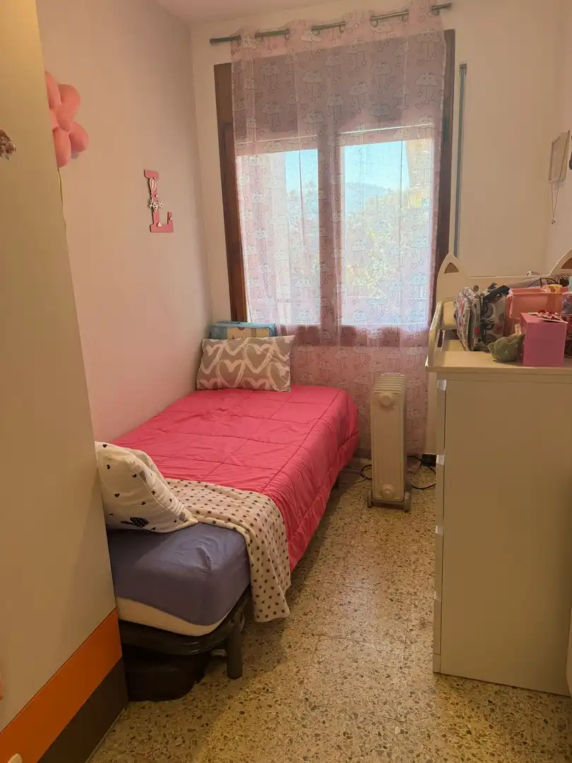 Dormitori de Casa o xalet en venda en Riells i Viabrea amb Calefacció, Jardí privat i Terrassa