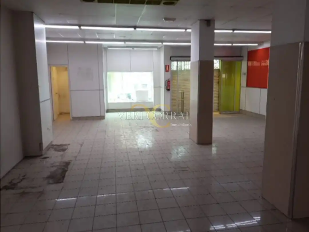 Business premises to rent in Calle Román Romano, imagen 16