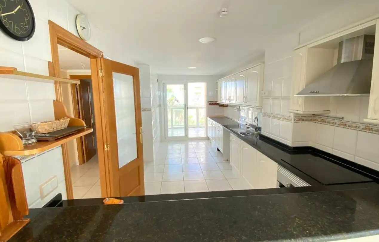 Appartement compact avec terrasse à vendre à Puerto, imagen 13