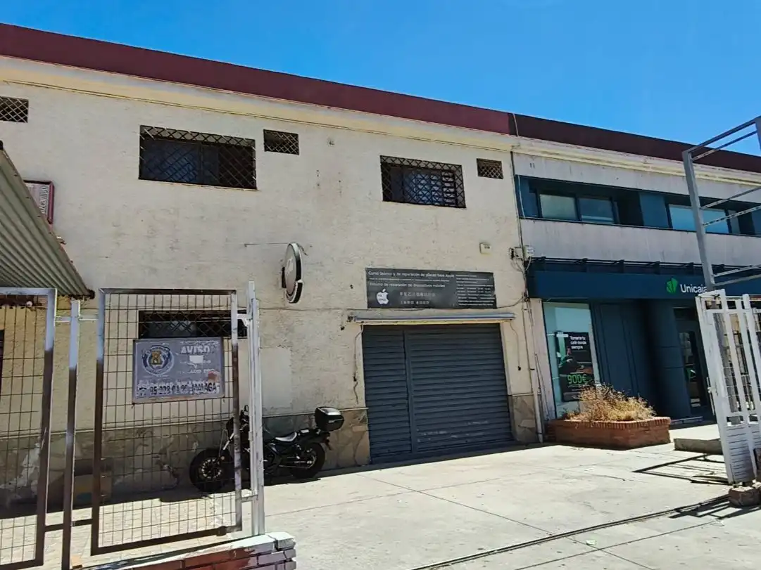 Vista exterior de Local de alquiler en Málaga