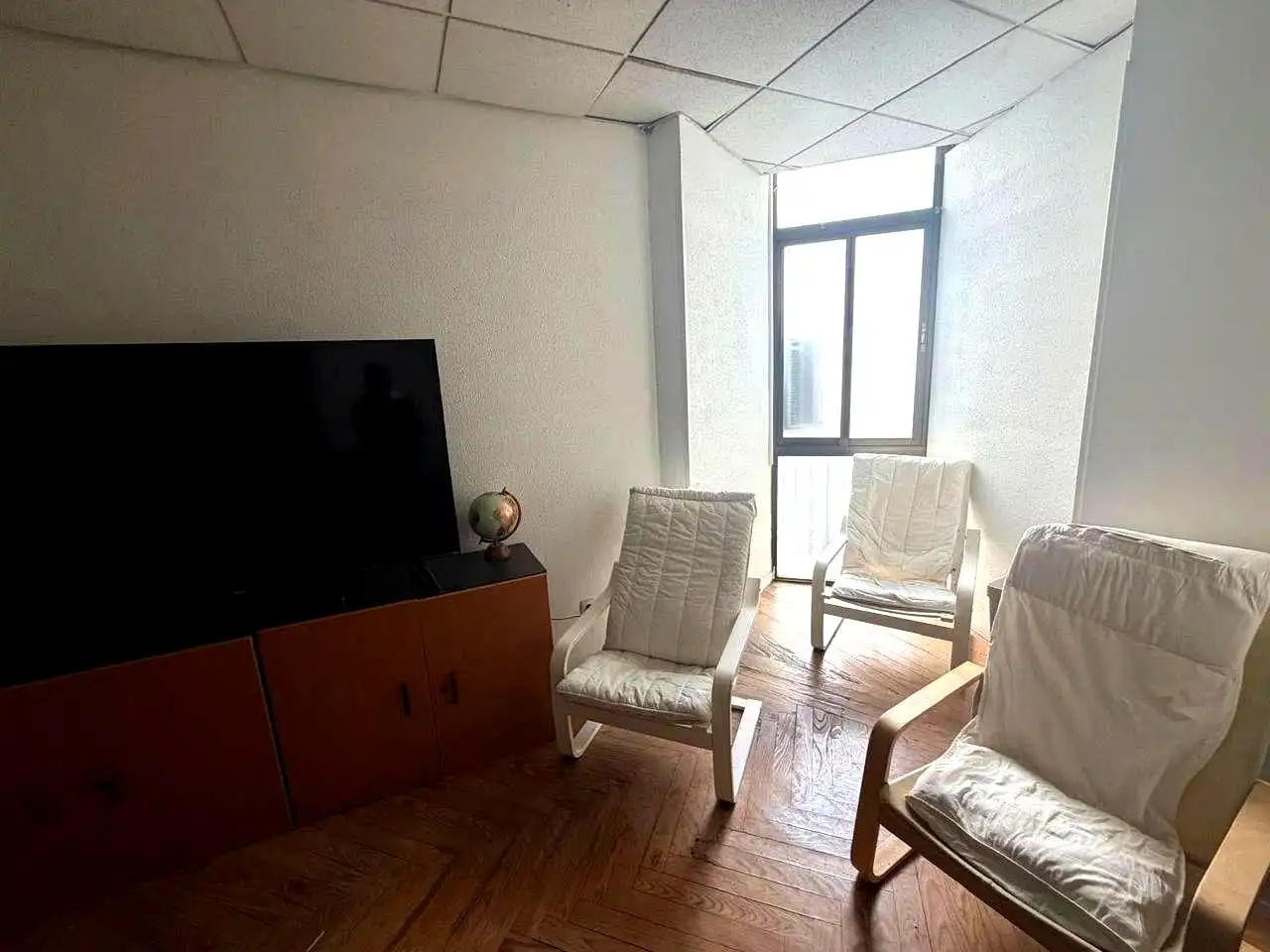 Living room of Flat for rent in Madrid  with Air Conditioner, Heating and Terrace