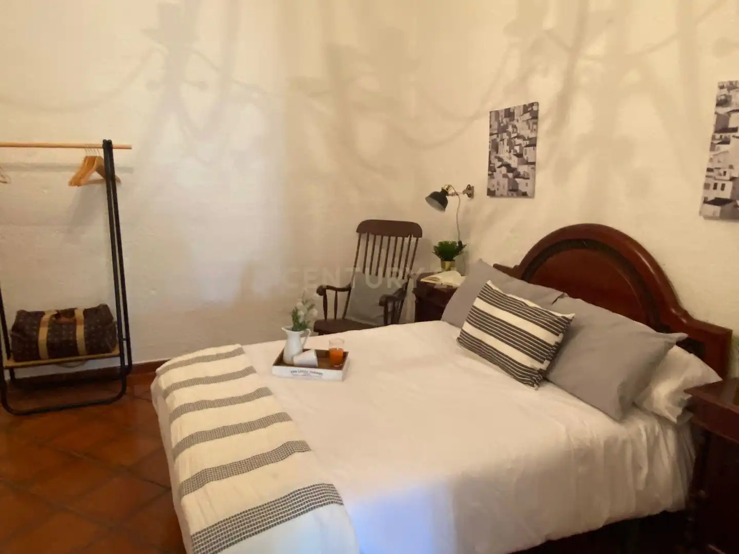 Habitación de Casa o chalet de alquiler en Guadix con Lavadora, Microondas y TV