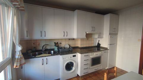 Foto 2 de Piso en venta en Los Baños Kalea, 33bis, Txabarri - La Unión - Vista Alegre, Sestao