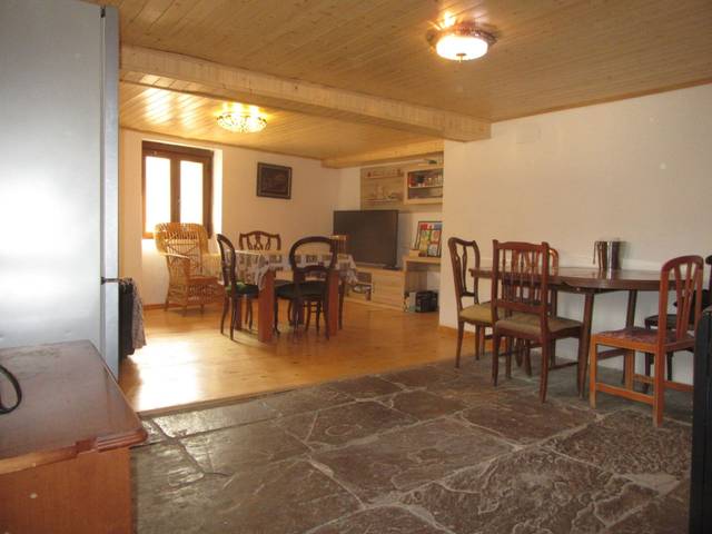 Casa-chalet en Venta en Poblaciones sur