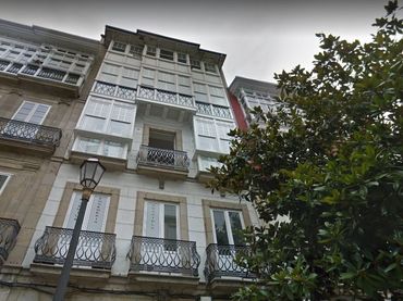 Oficina amb ascensor de lloguer a Centro - Recinto Amurallado