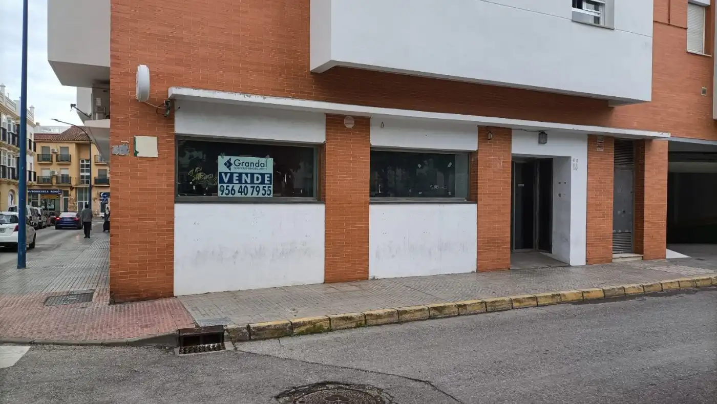 Local comercial en venta en La Banda - Campo de Fútbol, imagen 3