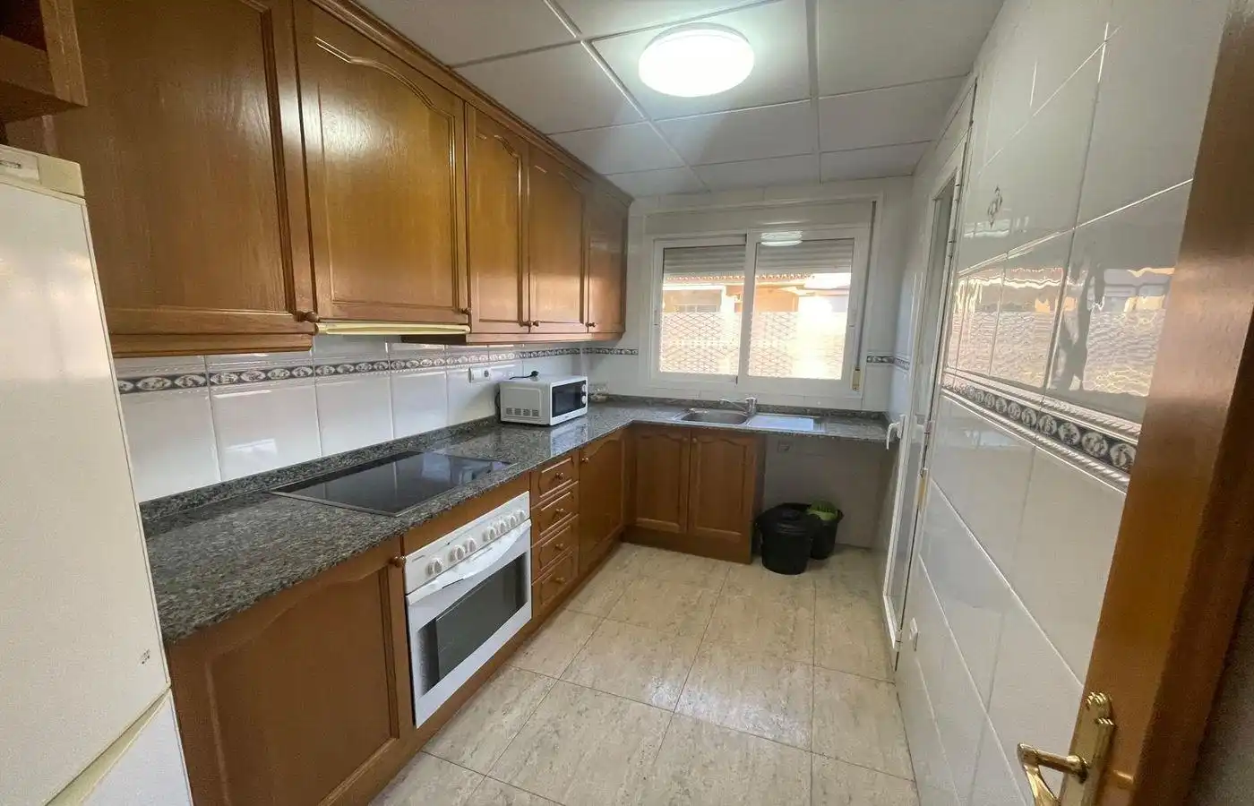 Cocina de Apartamento en venta en Alcanar con Jardín privado, Terraza y Trastero