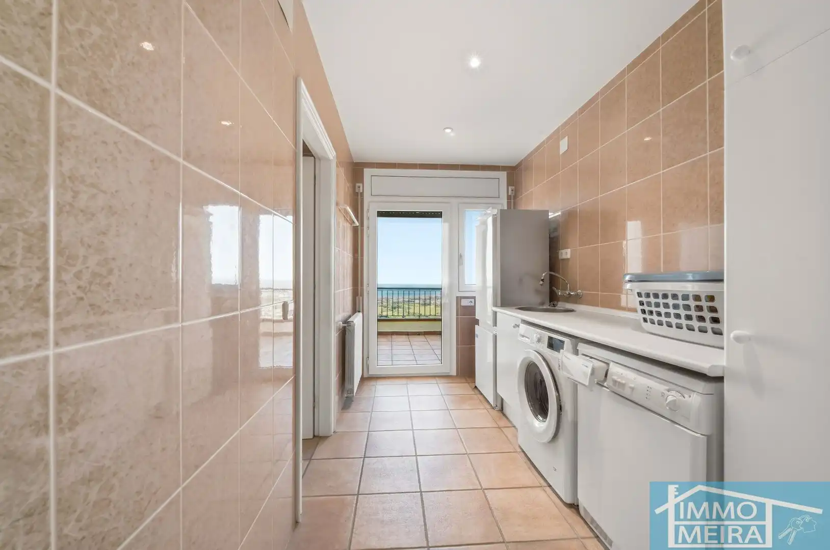 Garden of Houses for sale in Roses  with Air Conditioner, Heating and Private garden