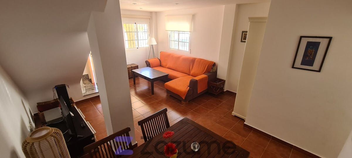 Sala d'estar de Casa o xalet de lloguer en Águilas amb Aire condicionat, Calefacció i Jardí privat