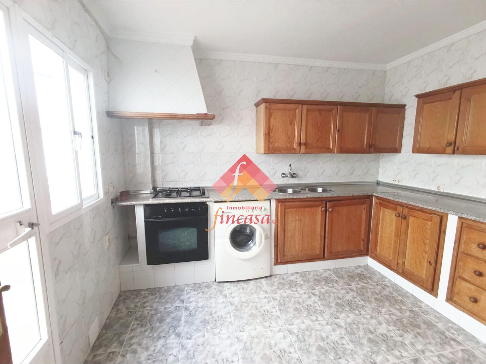 Kitchen of Flat for sale in Arriate  with Terrace and Balcony