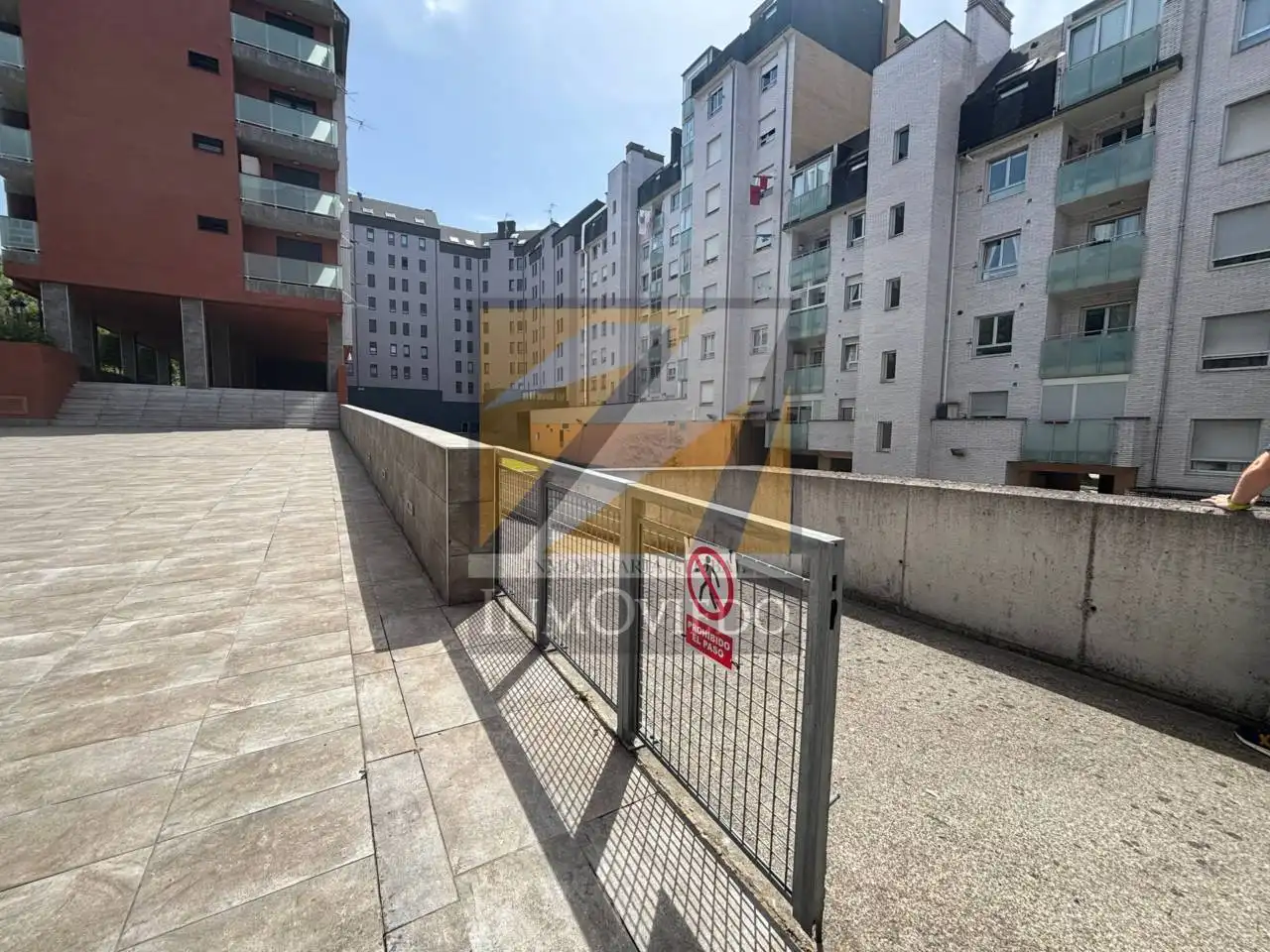 Außenansicht von Wohnung zum Verkauf in Oviedo  mit Heizung und Abstellraum