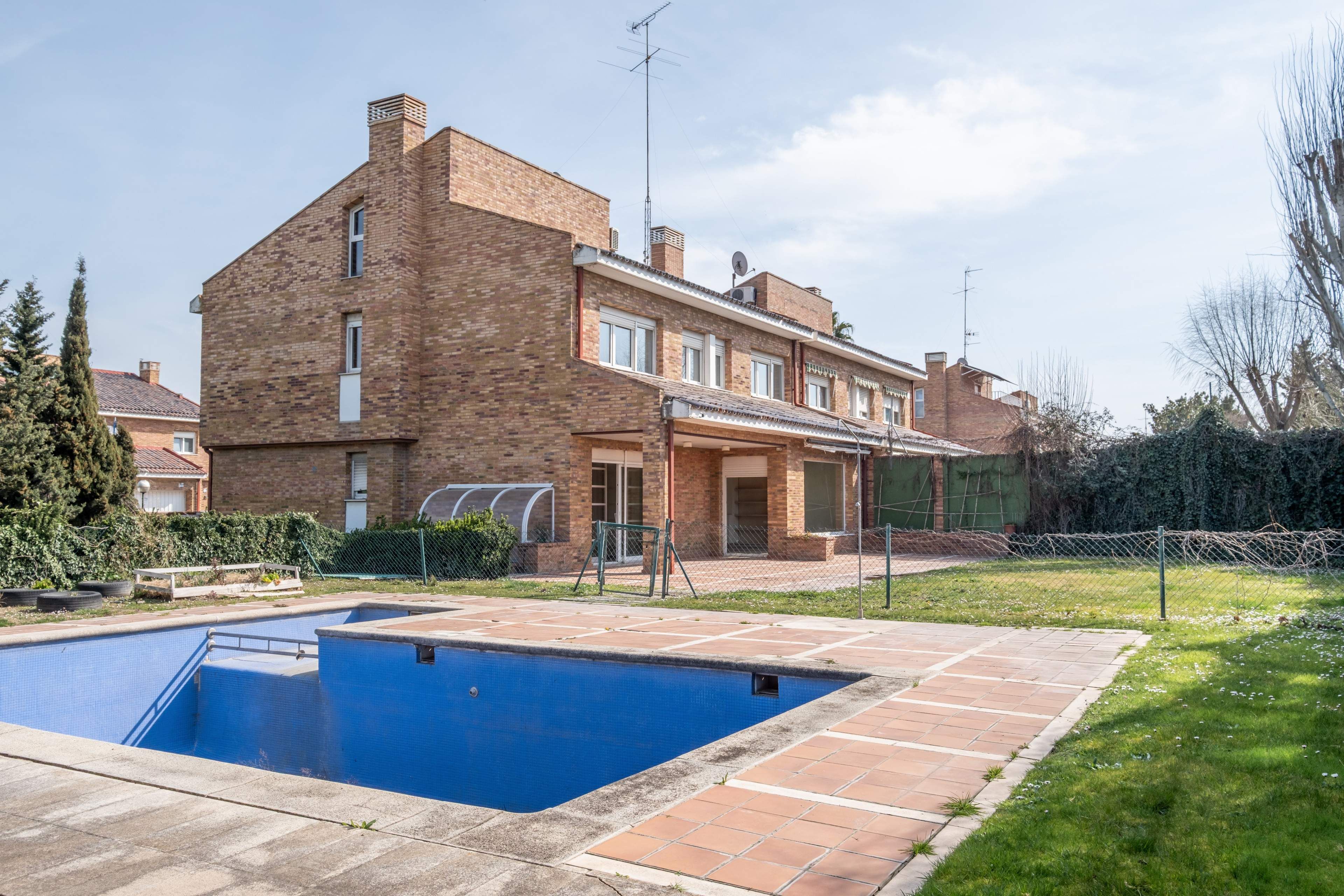 House or chalet for sale in Urbanizacion TORRES DE SAN LAMBERTO, La Almozara