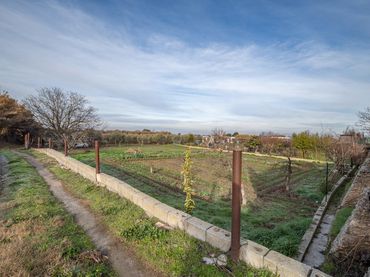 Wohnbaugrundstück zum Verkauf in La Zubia