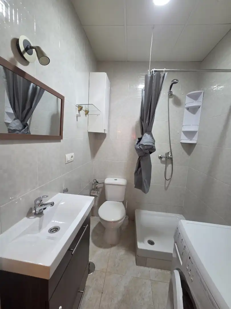 Study for rent in Plaza de Fortuny, 24, San Matías - Realejo
