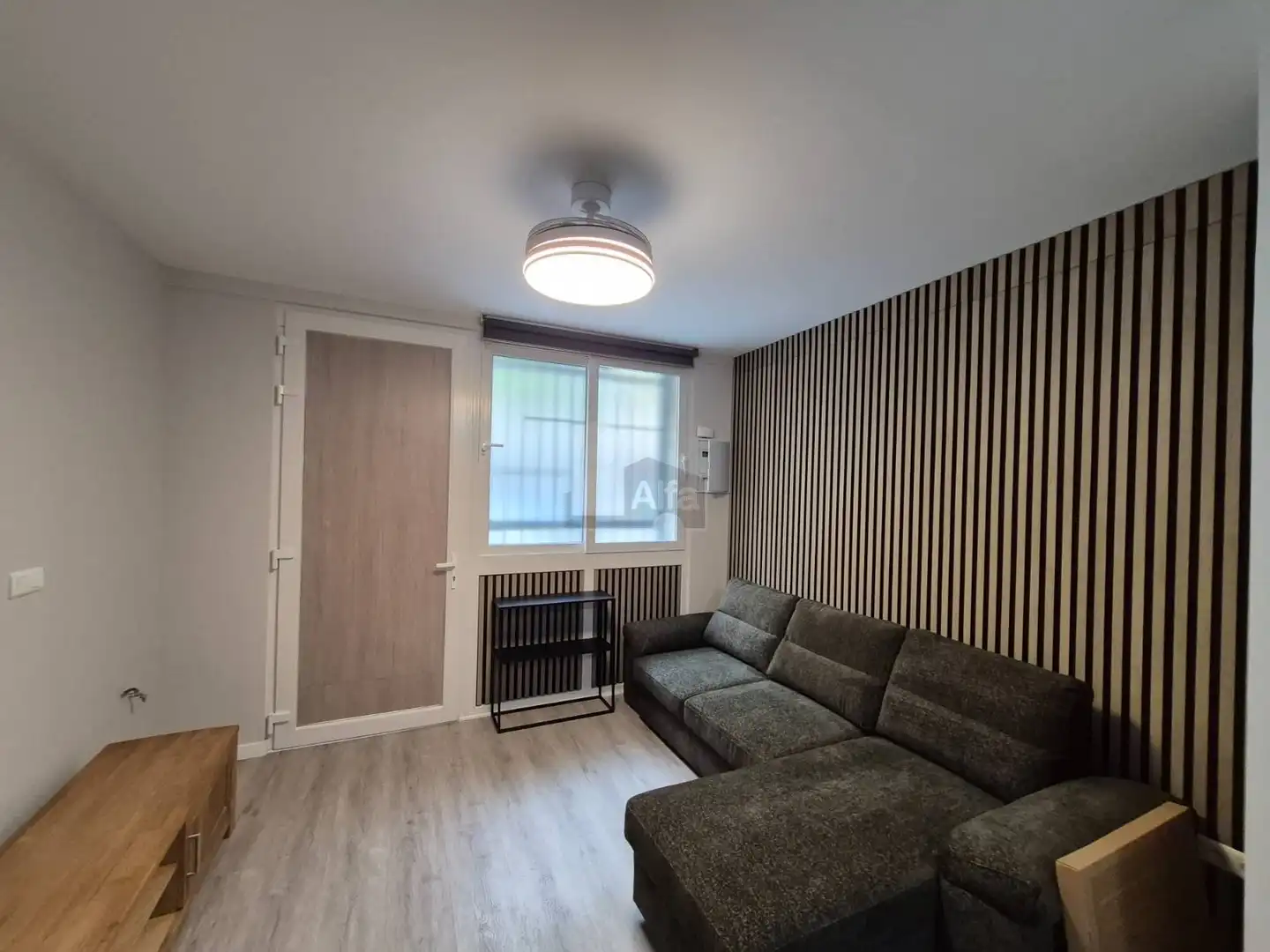 Bedroom of Flat for rent in  Valencia Capital  with Furnished, Oven and Washing machine