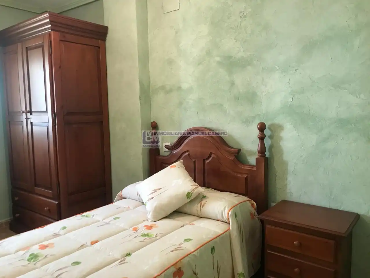 Bedroom of Flat for rent in Cáceres  with Heating, Terrace and Storage room